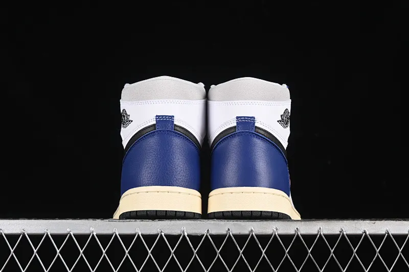 All categories Air Jordan Jordan series basketball shoes Air Jordan 1 High Air Jordan 1 Retro High "White Deep Royal Blue" AJ1 Joe 1 navy white and blue high-top basketball shoes DZ5485-100